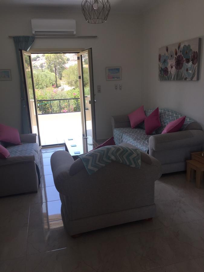 Janet'S Apartments Elounda Esterno foto